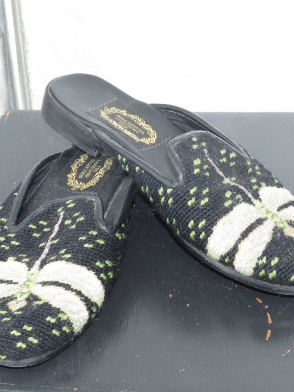 The Larkspur Collection Needlepoint Mule Dragonfly Black Green Shoes Size 8 M
